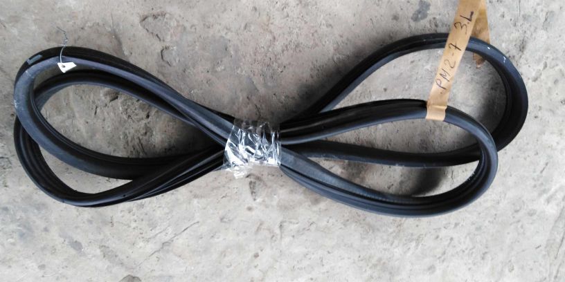 rezinka-uplotnitelnaia-dveri-renault-megane-2-art-14788-big-0