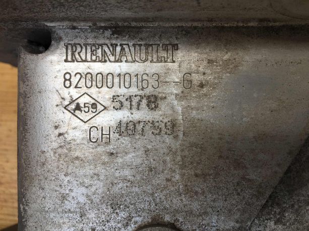 usilitel-zadnego-bampera-renault-megane-2-art-14976-big-2