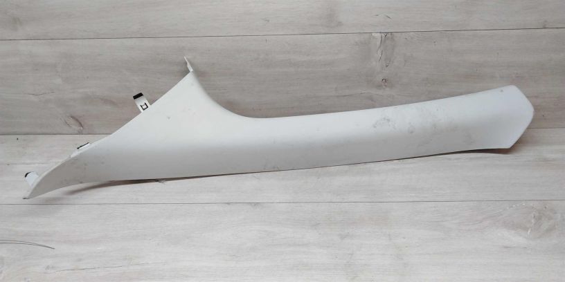 obsivka-kuzovnoi-stoiki-perednei-levoi-ford-focus-iii-art-15055-big-0