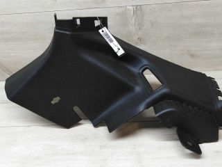 obsivka-stoiki-zadnaia-pravaia-uglovaia-ford-focus-iii-art-15070