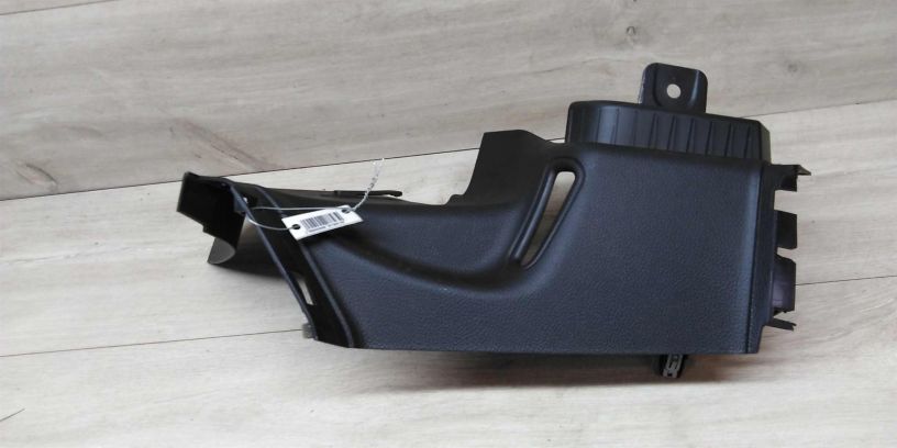 obsivka-stoiki-zadniaia-levaia-ford-focus-iii-art-15088-big-3