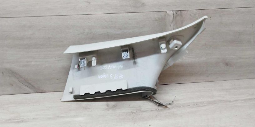 nakladka-vnutrenniaia-salonnaia-stoiki-ford-focus-3-art-15374-big-1