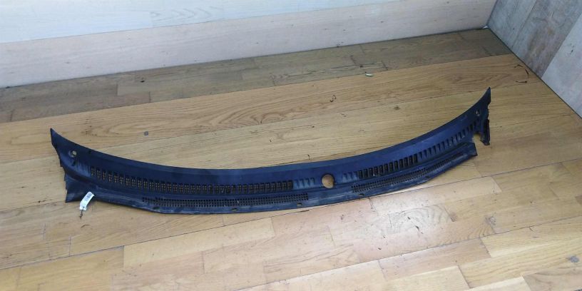 vodootvodiashhii-shhitok-mazda-323-art-15802-big-0