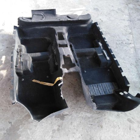 kovrovoe-pokrytie-salona-skoda-octavia-a5-art-16482-big-1