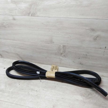 rezinka-uplotnitelnaia-dveri-hyundai-solaris-art-17729-big-0