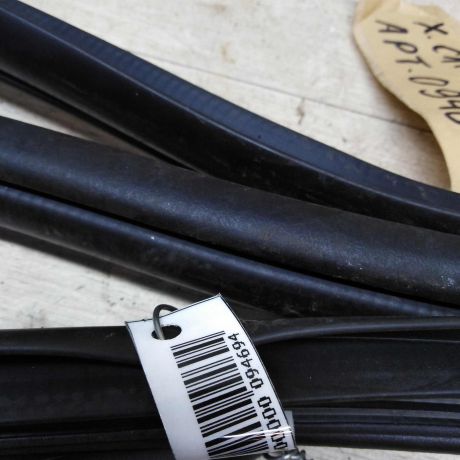 rezinka-uplotnitelnaia-dveri-hyundai-solaris-art-17729-big-1