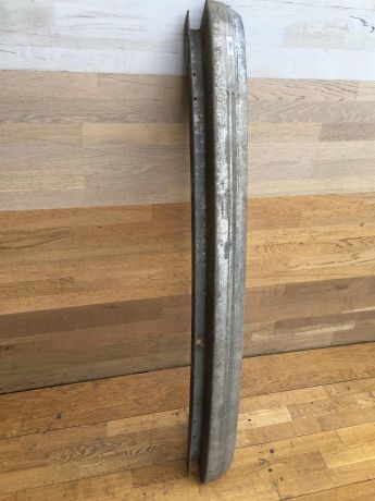 usilitel-zadnego-bampera-audi-a8-d2-art-18425-big-2