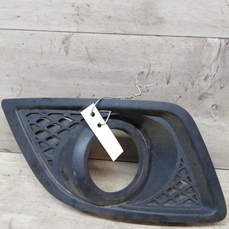 resetka-bampera-ford-fiesta-art-18526-big-0