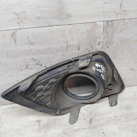 resetka-bampera-ford-fiesta-art-18528-big-1