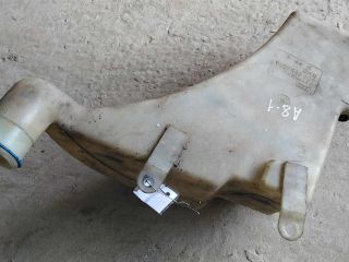 bacok-omyvatelia-lobovogo-stekla-audi-a8-d2-art-18602