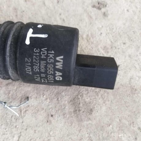 nasos-omyvatelia-stekla-volkswagen-transporter-t5-art-18700-big-3