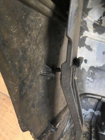 bamper-zadnii-volkswagen-golf-3-art-18942-big-6