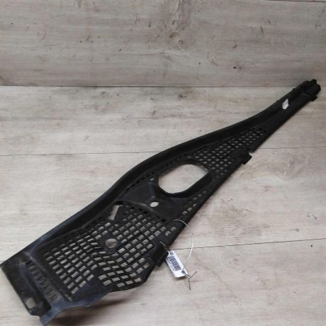 shhitok-vodootvodiashhii-pravyi-renault-logan-art-19522-big-1