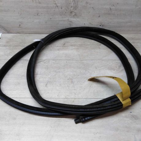 rezinka-uplotnitelnaia-dveri-bmw-e46-art-19784-big-0