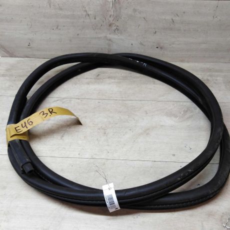 rezinka-uplotnitelnaia-dveri-bmw-e46-art-19785-big-0