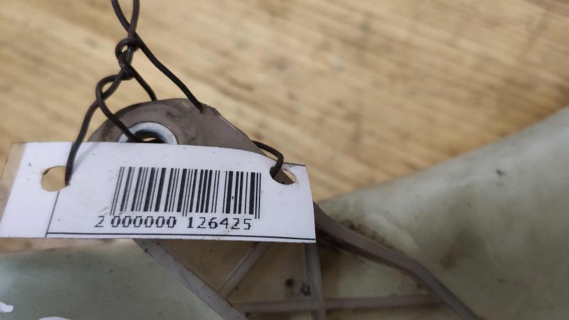 bacok-omyvaiushhei-zidkosti-volkswagen-touareg-art-19953-big-3