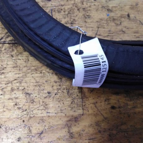 rezinka-uplotnitelnaia-volkswagen-touareg-art-19957-big-2