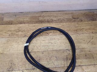 rezinka-uplotnitelnaia-zadniaia-pravaia-volkswagen-touare-art-20070