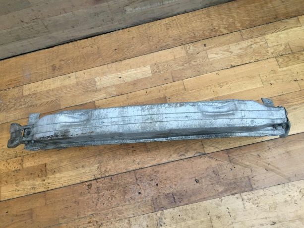 usilitel-perednego-bampera-audi-a6-c6-art-20382-big-0