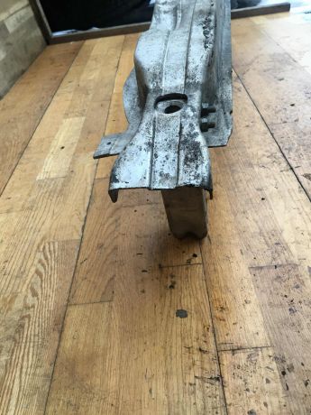 usilitel-perednego-bampera-audi-a6-c6-art-20382-big-3