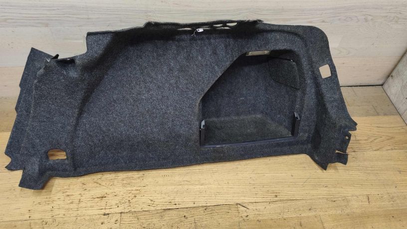 obsivka-bagaznika-pravaia-sedan-volkswagen-passat-b6-art-20819-big-0