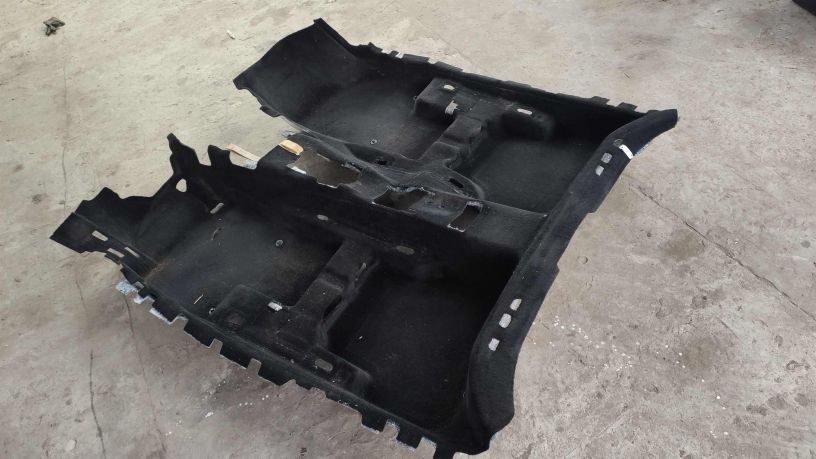 kover-salona-volkswagen-passat-b6-art-20833-big-0