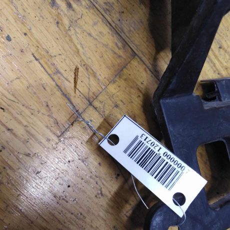 kronstein-krepleniia-bampera-zadnii-levyi-volkswagen-passat-b6-art-20984-big-2