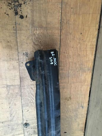 usilitel-bampera-zadnii-volkswagen-passat-b6-sedan-art-21127-big-1