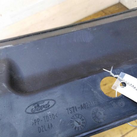 shhitok-vodootvodiashhii-zabo-ford-focus-2-restailing-art-21394-big-3