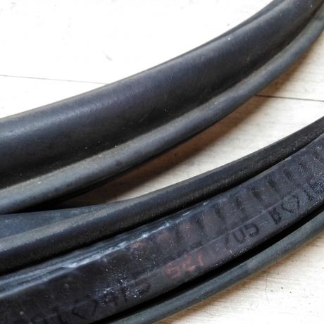 rezinka-uplotnitelnaia-bagaznika-sedan-audi-a6-c6-art-21608-big-1