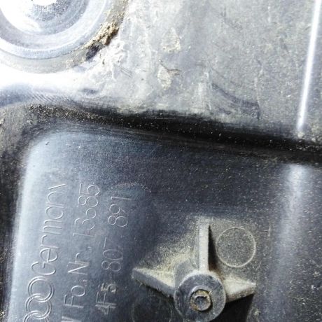 kronstein-zadnii-levyi-audi-a6-c6-art-21621-big-2