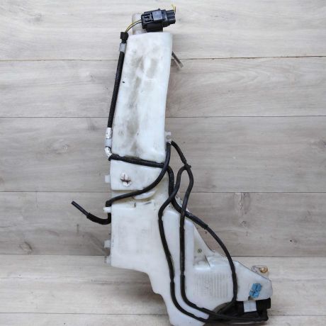 bacok-omyvatelia-stekla-ford-focus-2-rest-art-22079-big-1