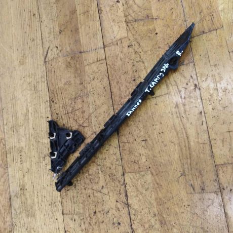 kronstein-krepleniia-zadnego-bampera-pravyi-toyota-camry-v40-art-22678-big-0