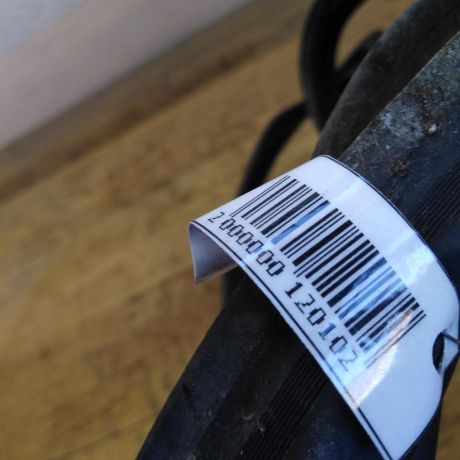 rezinka-uplotnitelnaia-bagaznika-toyota-camry-v40-art-22679-big-1