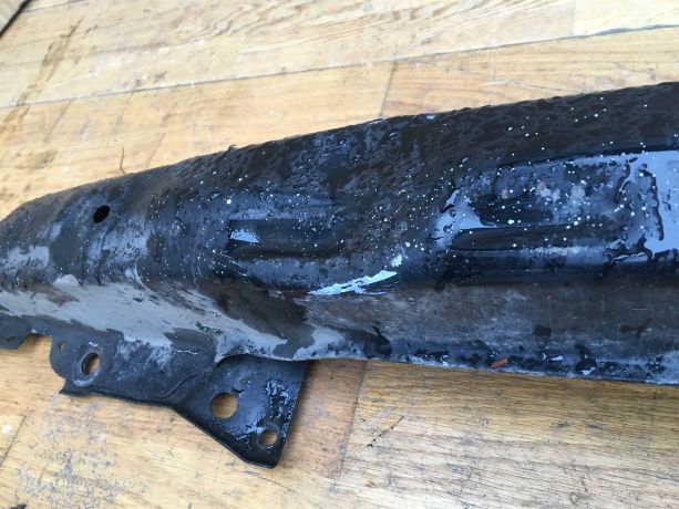 usilitel-perednego-bampera-volkswagen-bora-art-23343-big-2