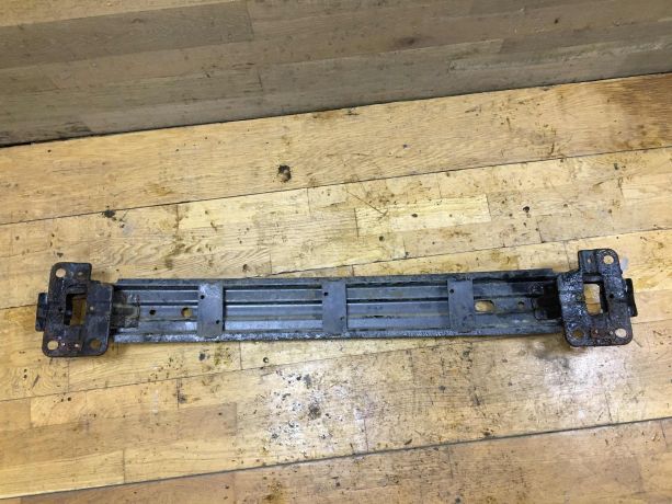 usilitel-perednego-bampera-kia-ceed-art-24320-big-1