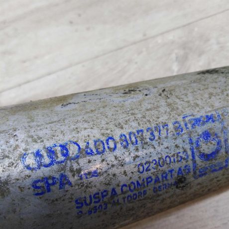 kronstein-zadnego-bampera-levyi-audi-a8-d2-art-24416-big-1