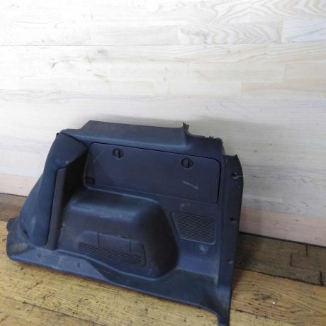 obsivka-bagaznika-pravaia-toyota-rav4-art-24757-big-0