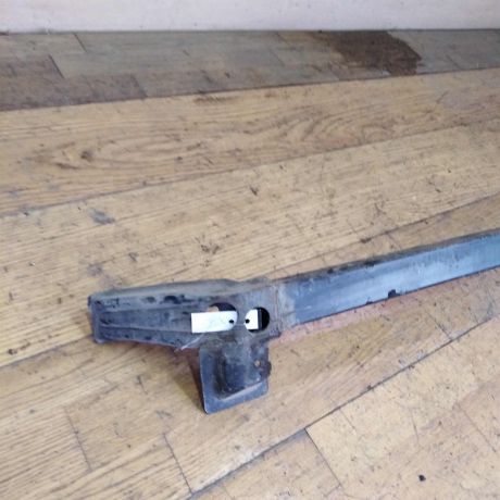 usilitel-perednego-bampera-toyota-rav4-art-24835-big-1