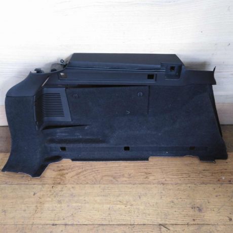 obsivka-bagaznika-zadniaia-levaia-opel-astra-h-universal-rest-art-25943-big-0