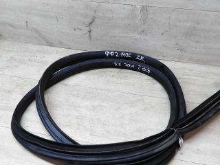 rezinka-uplotnitelnaia-dveri-zadniaia-pravaia-ford-focus-2-do-rest-sedan-art-26016