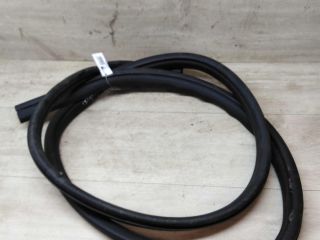 rezinka-uplotnitelnaia-dveri-zadniaia-levaia-ford-focus-2-do-rest-sedan-art-26085