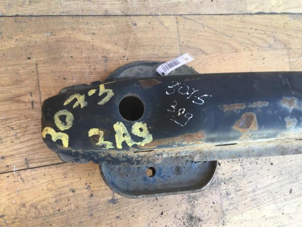 usilitel-zadnego-bampera-peugeot-307-art-26437-big-1