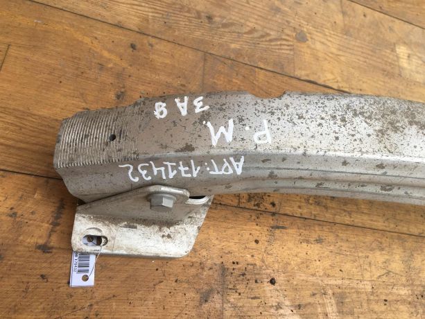 usilitel-zadnego-bampera-renault-megane-2-art-26491-big-2