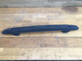 usilitel-zadnego-bampera-volkswagen-golf-4-art-26601