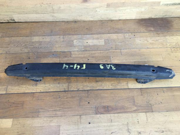 usilitel-zadnego-bampera-volkswagen-golf-4-art-26832-big-0