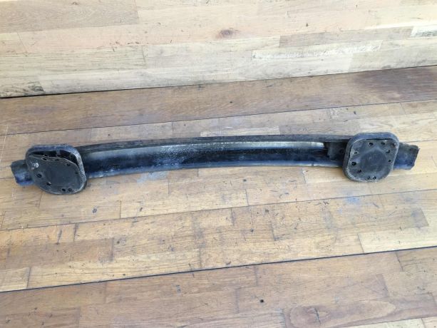 usilitel-zadnego-bampera-peugeot-307-art-26834-big-1