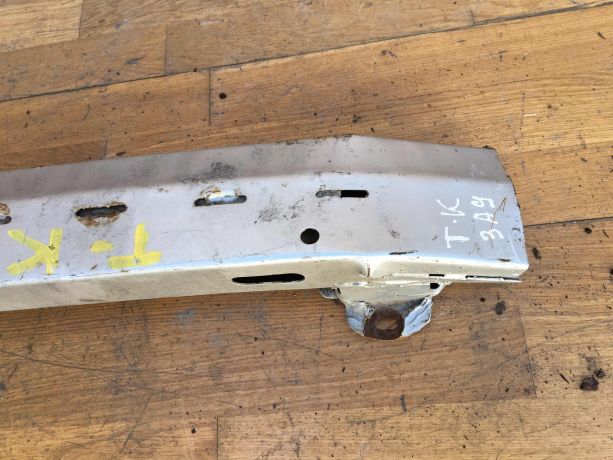 usilitel-zadnego-bampera-toyota-corolla-e120-art-26846-big-1