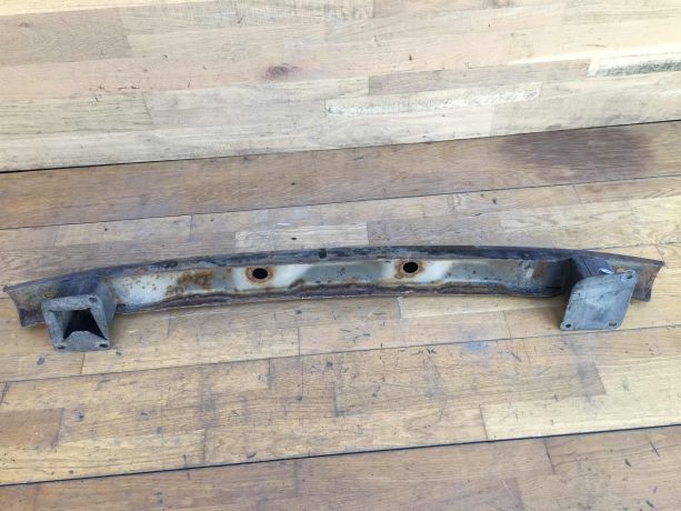 usilitel-zadnego-bampera-skoda-octavia-tour-xetcbek-art-27612-big-1