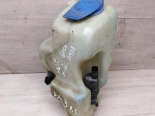 bacok-omyvatelia-lobovogo-stekla-volkswagen-bora-art-27863